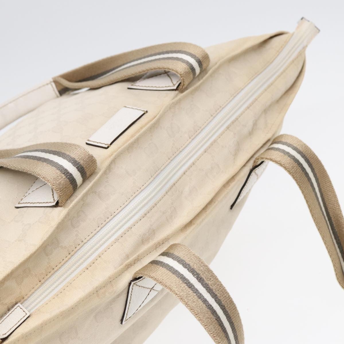 Gucci Web Zip Tote - Brandsamsara