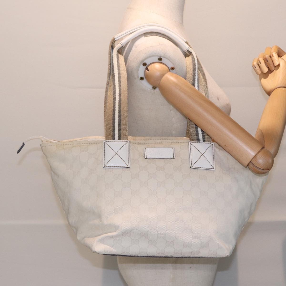Gucci Web Zip Tote - Brandsamsara