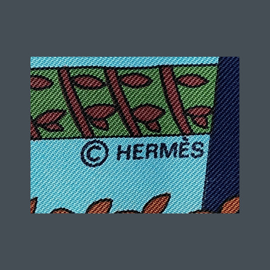Hermes Carré 90 Silk multicolor, Multicolour, Silk, Scarf