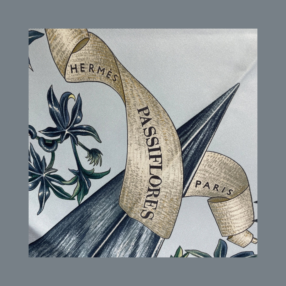 Hermes Carré 90 Silk multicolor, Print, Silk, Scarf