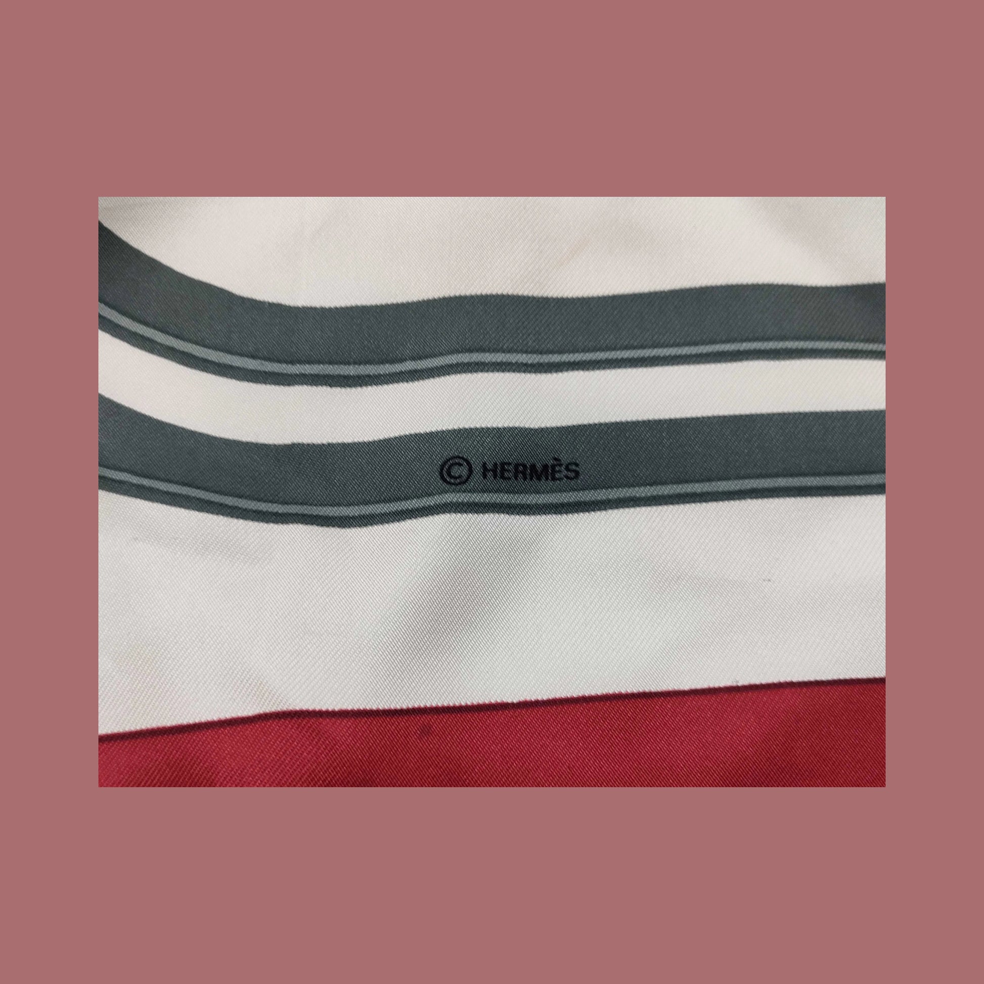 Hermes Carré 90 Silk multicolor, Multicolour, Silk, Scarf