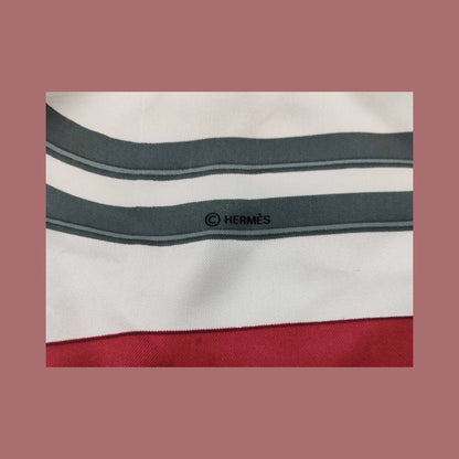 Hermes Carré 90 Silk multicolor, Multicolour, Silk, Scarf
