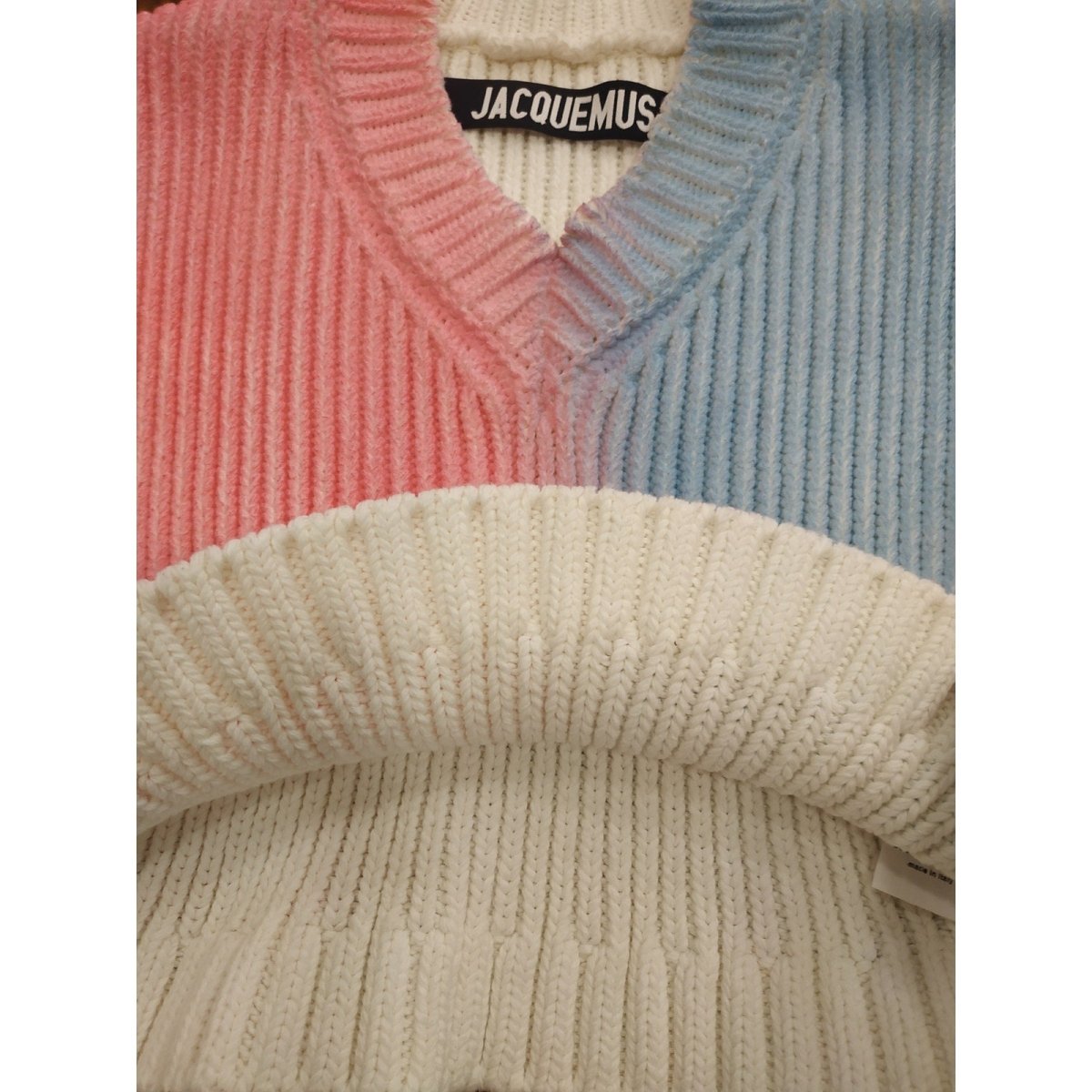 JACQUEMUS Ribbed Cropped Sweater Top - Brandsamsara