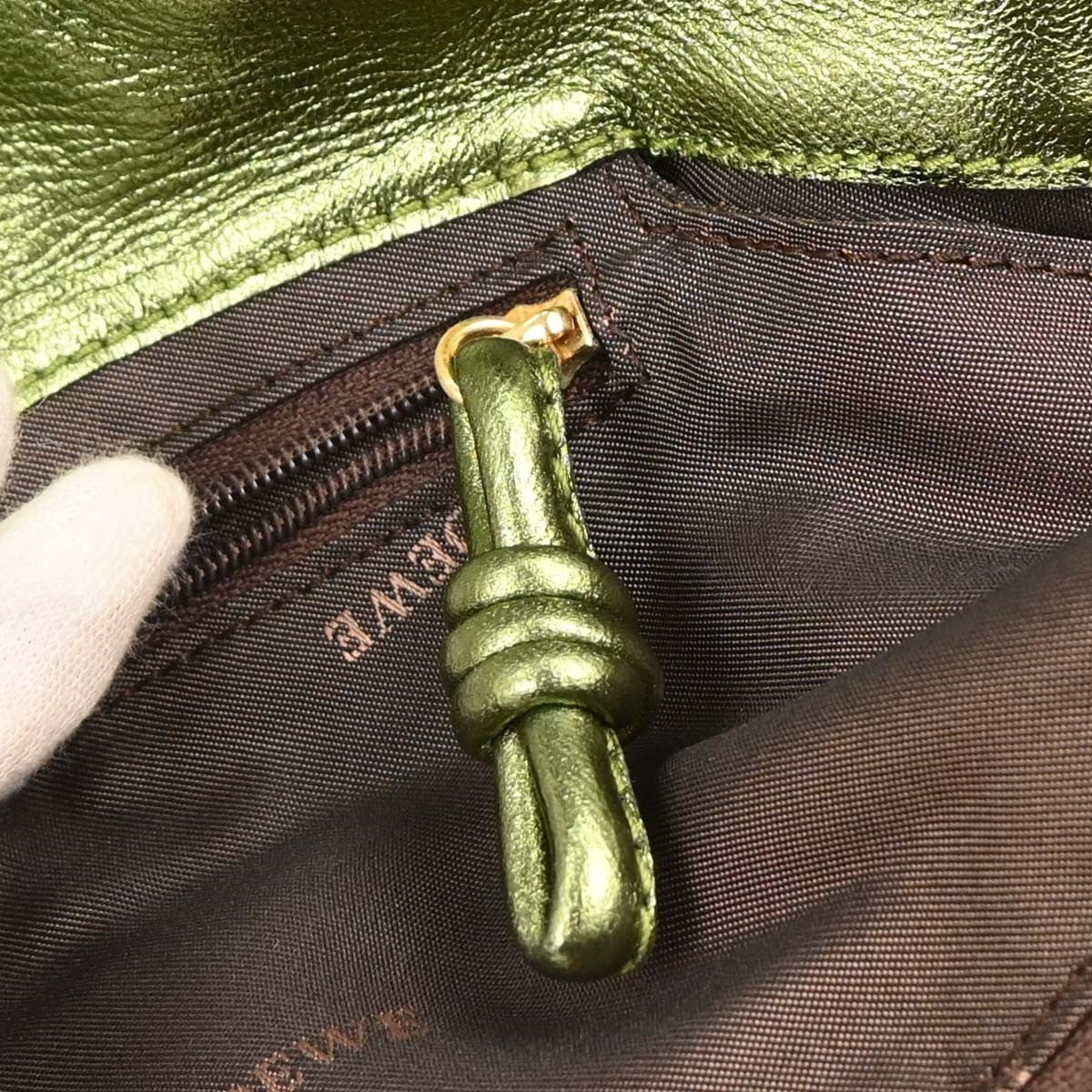 Loewe Anagram Logo Nappa Aire Hand Bag - Brandsamsara