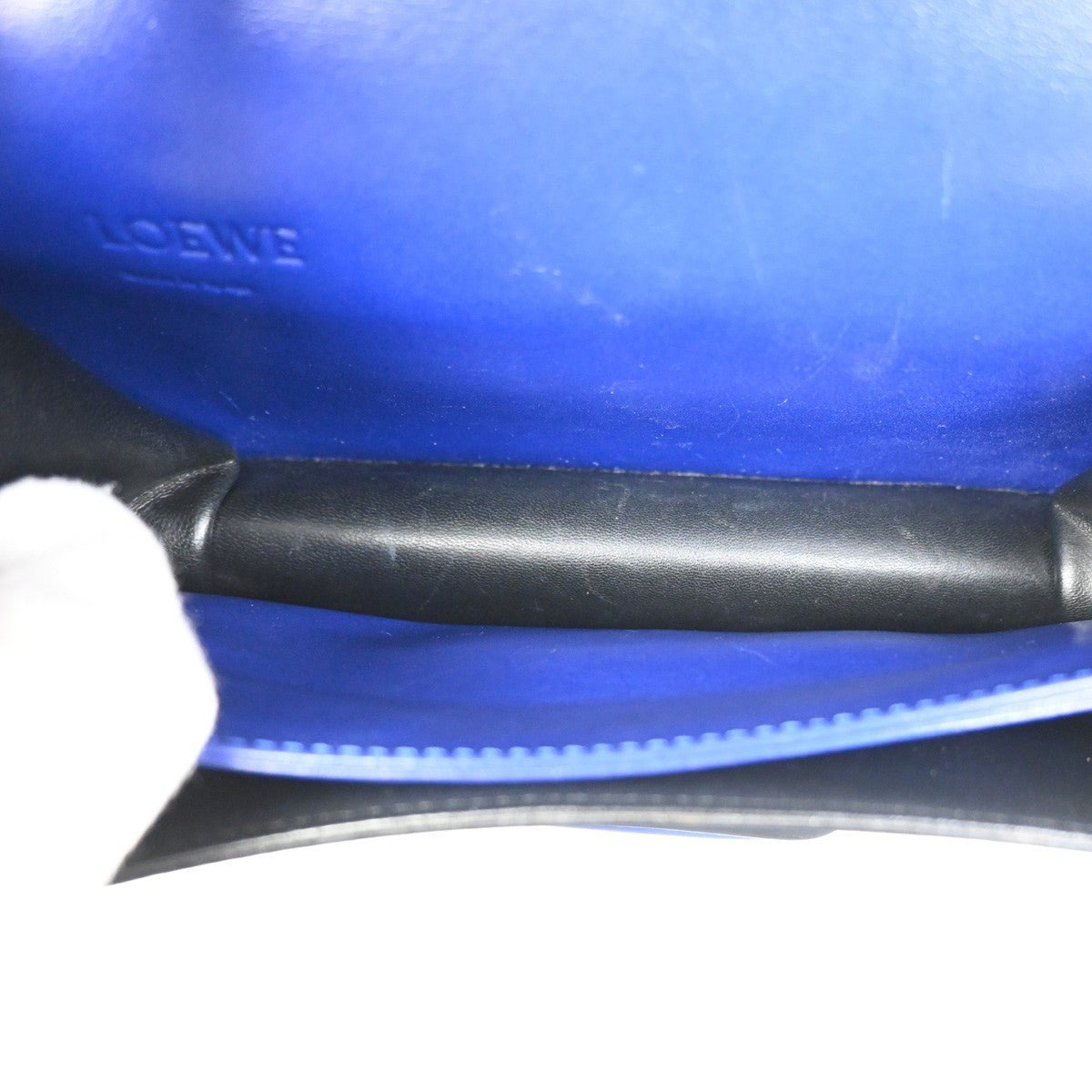 Loewe Barcelona Shoulder Bag - Brandsamsara