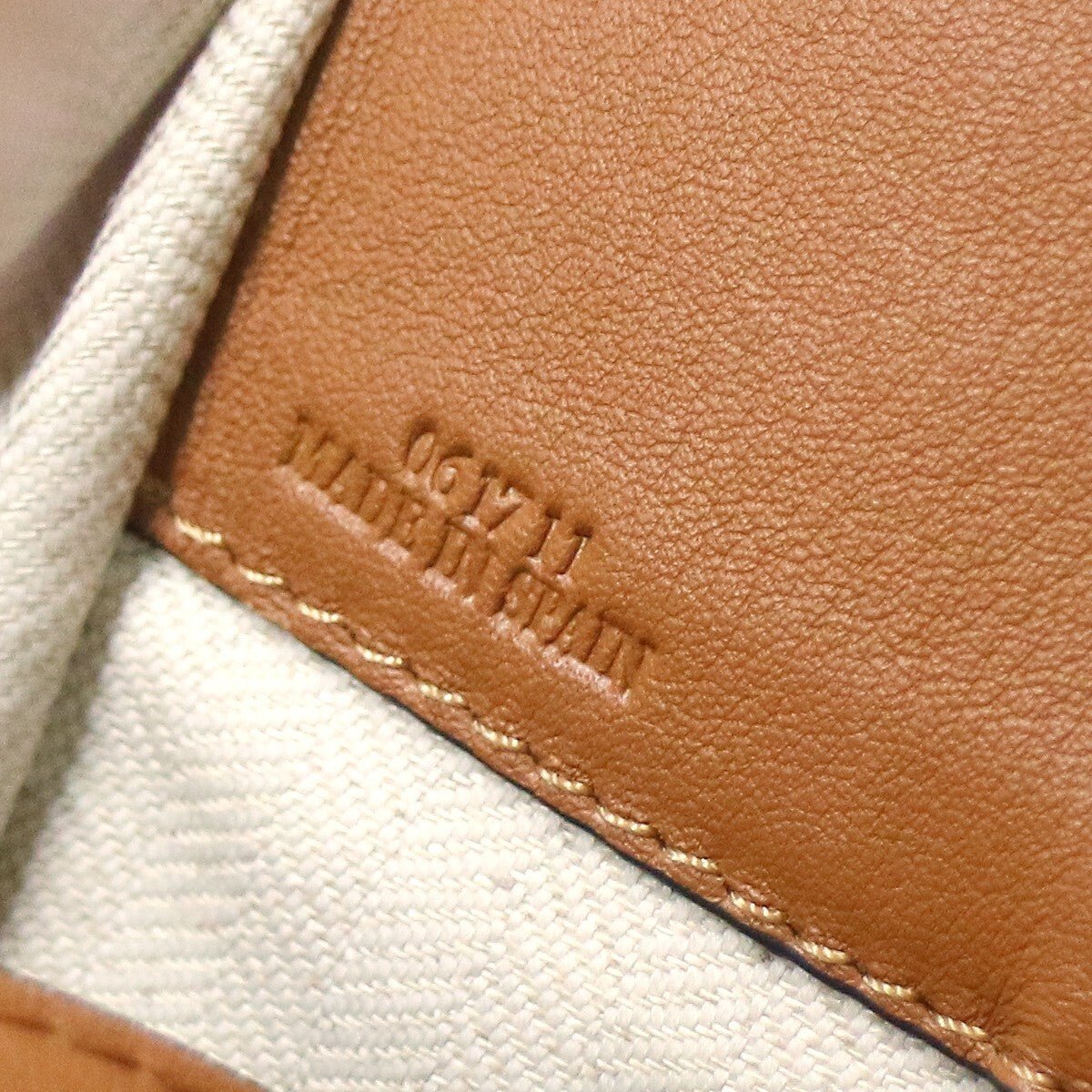 Loewe Hammock Bag - Brandsamsara