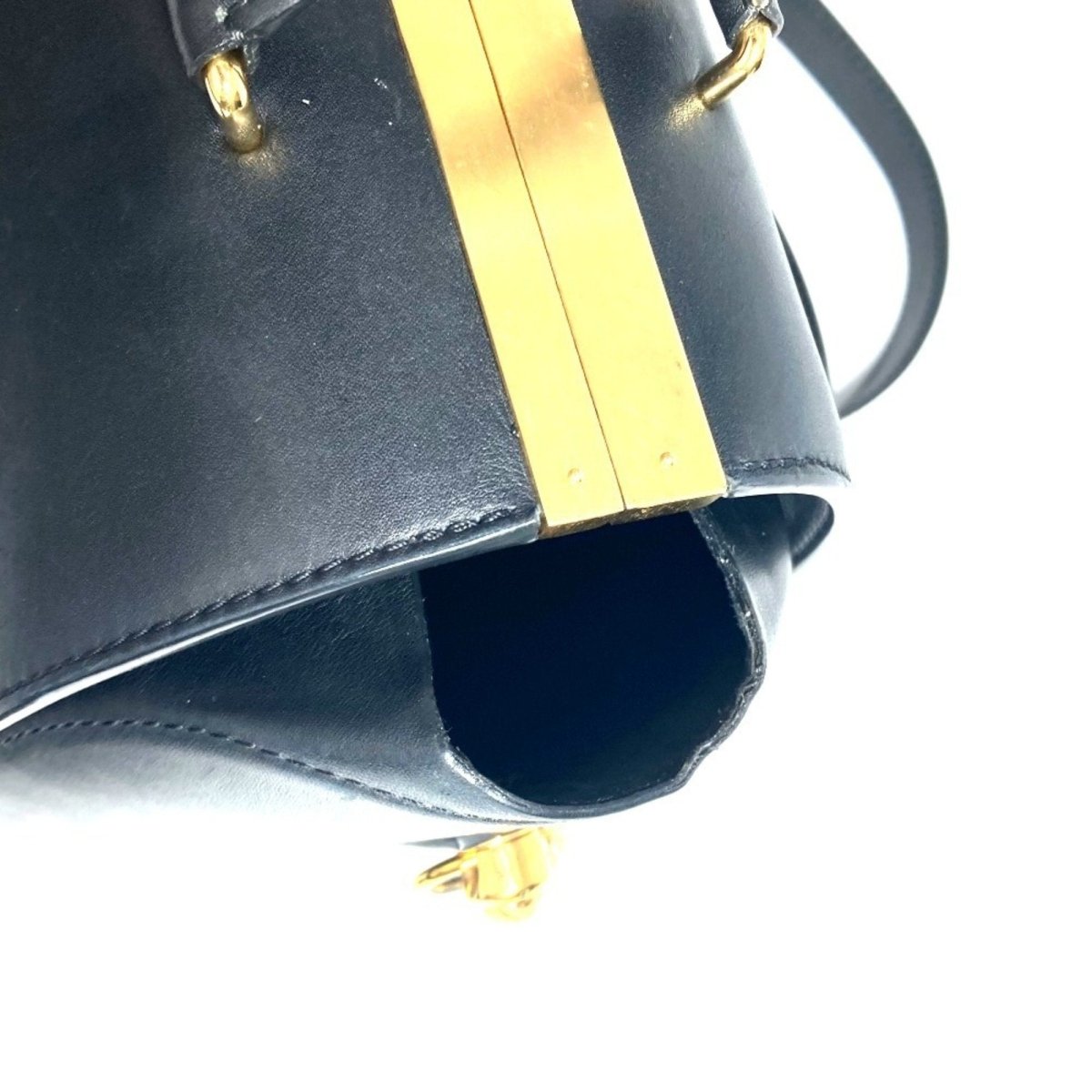 Louis Vuitton - Brandsamsara