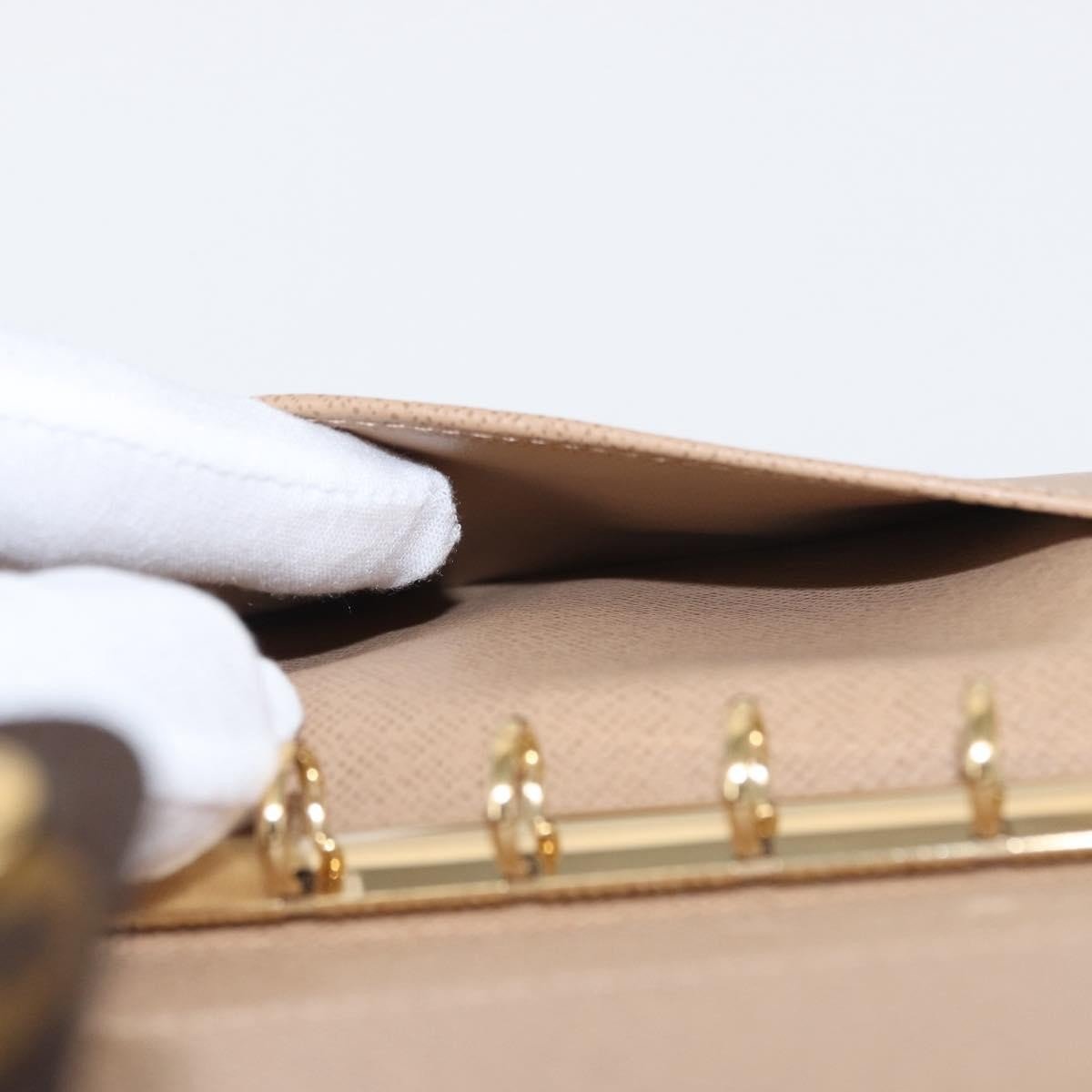 Louis Vuitton Agenda Cover - Brandsamsara