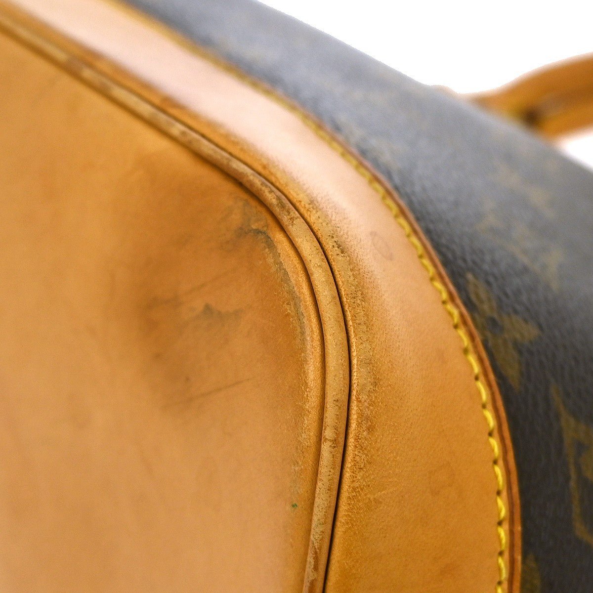 Louis Vuitton Alma Handbag - Brandsamsara