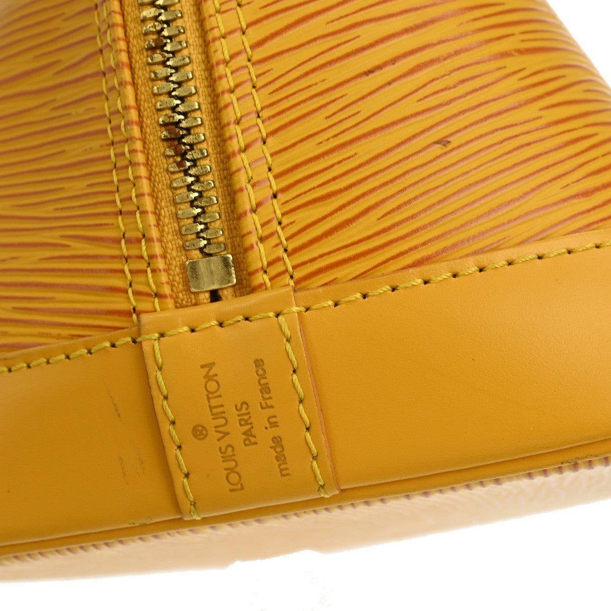 Louis Vuitton Alma Handbag - Brandsamsara