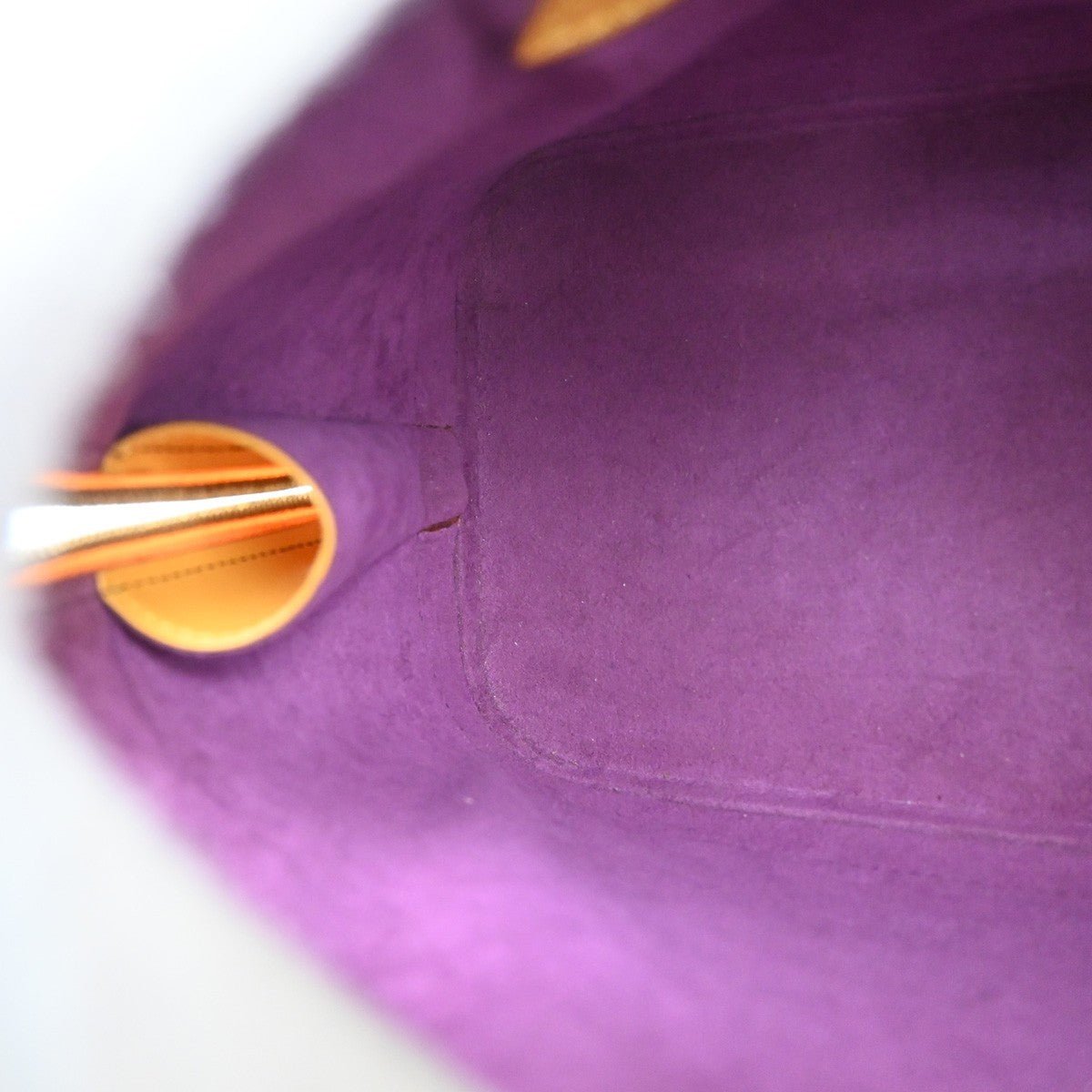 Louis Vuitton Alma Handbag - Brandsamsara