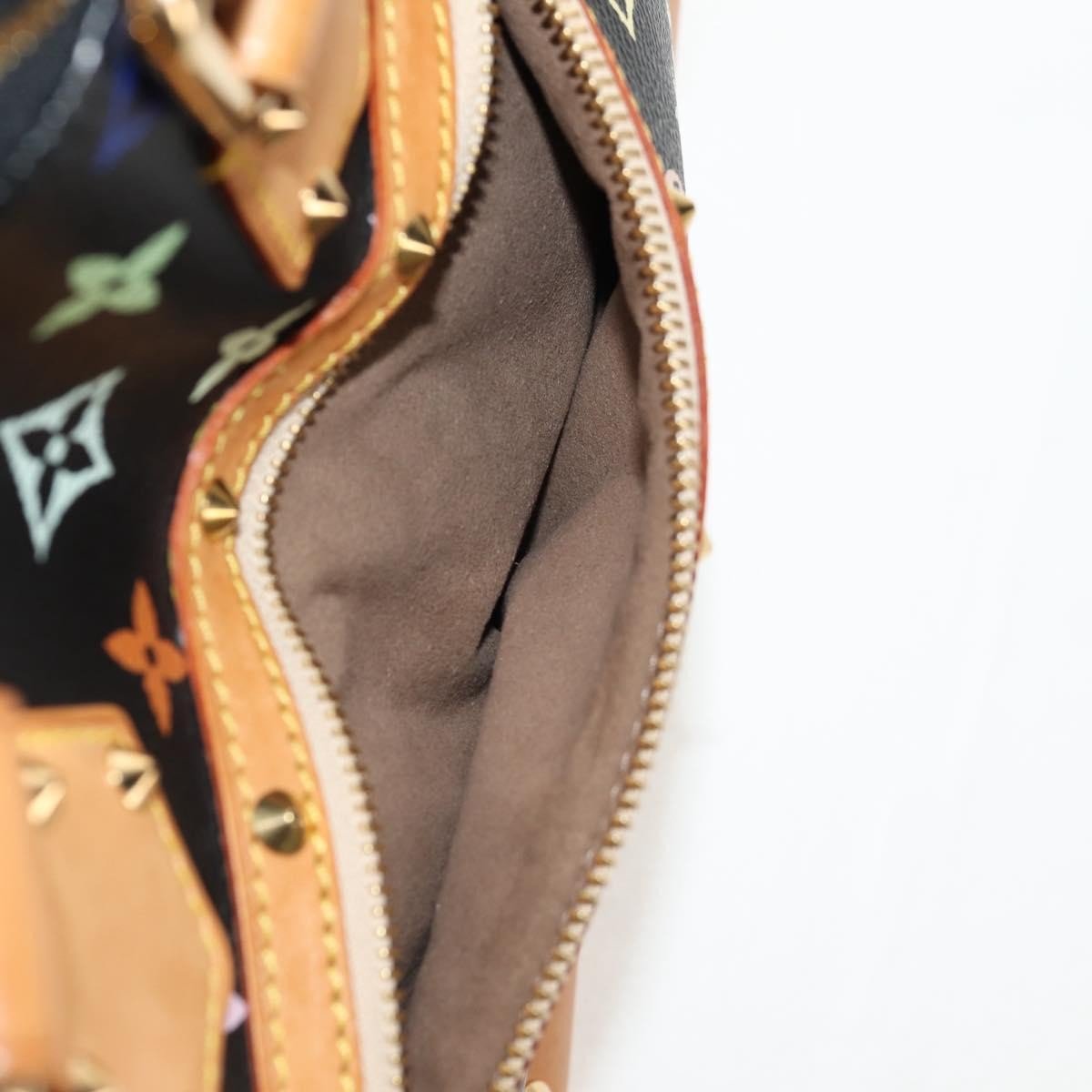 Louis Vuitton Alma Handbag - Brandsamsara