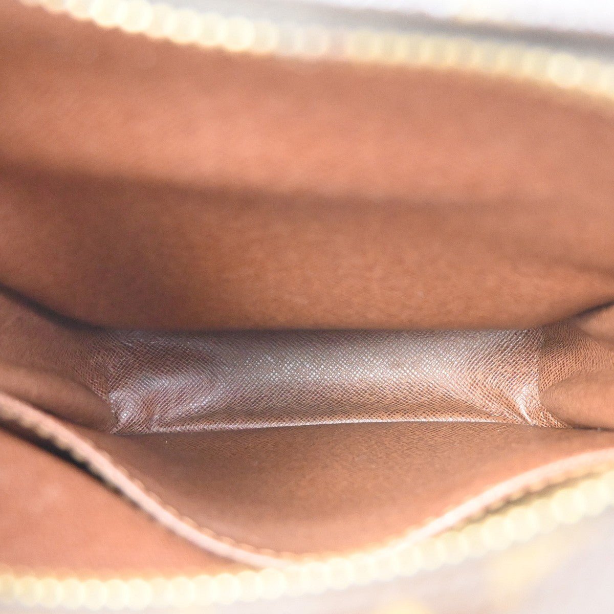 Louis Vuitton Amazone Bag - Brandsamsara