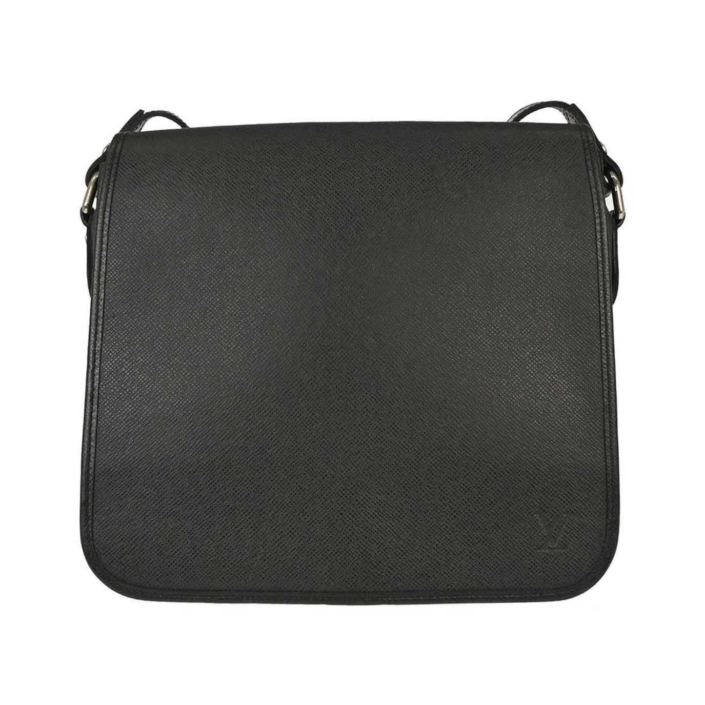 Louis Vuitton Andrei Messenger Taiga Leather, Black, Leather, Shoulder Bag