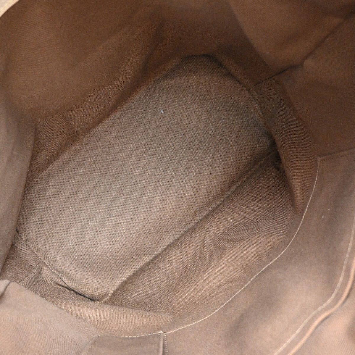 Louis Vuitton Aventure Practical Duffle Bag - Brandsamsara