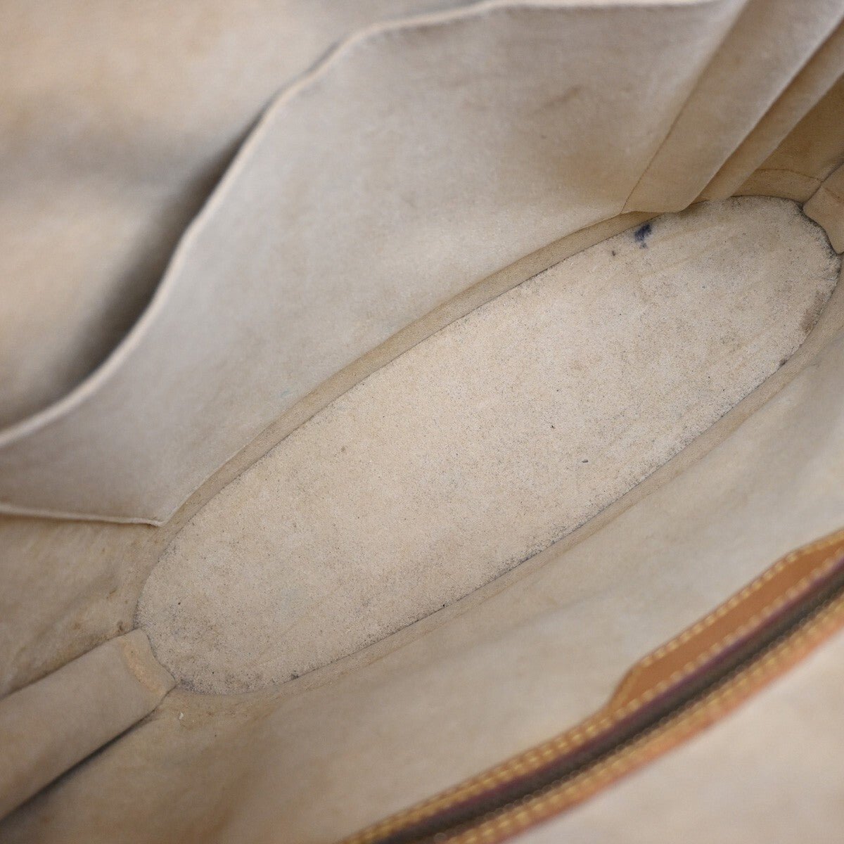 Louis Vuitton Babylone Handbag - Brandsamsara