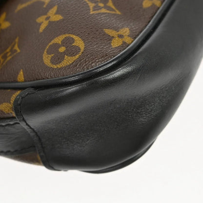 Louis Vuitton Bass Messenger - Brandsamsara