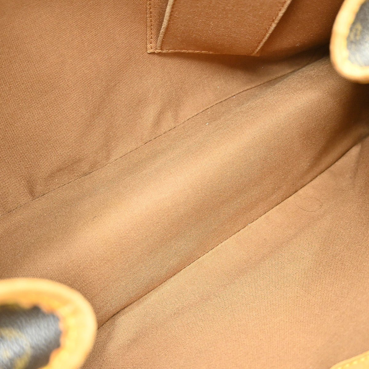 Louis Vuitton Batignolles Handbag - Brandsamsara