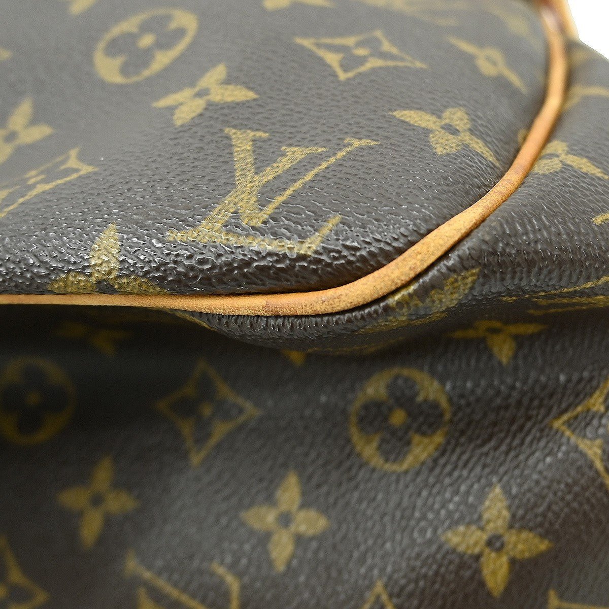 Louis Vuitton Batignolles Handbag - Brandsamsara
