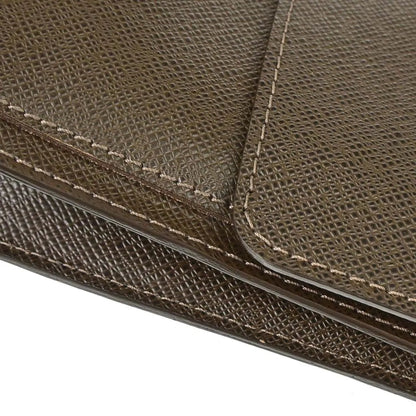 Louis Vuitton Belaia Clutch - Brandsamsara