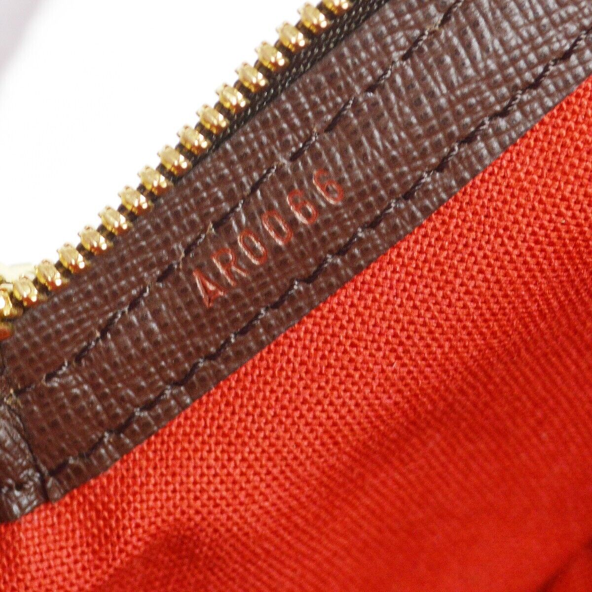 Louis Vuitton Belem Handbag - Brandsamsara