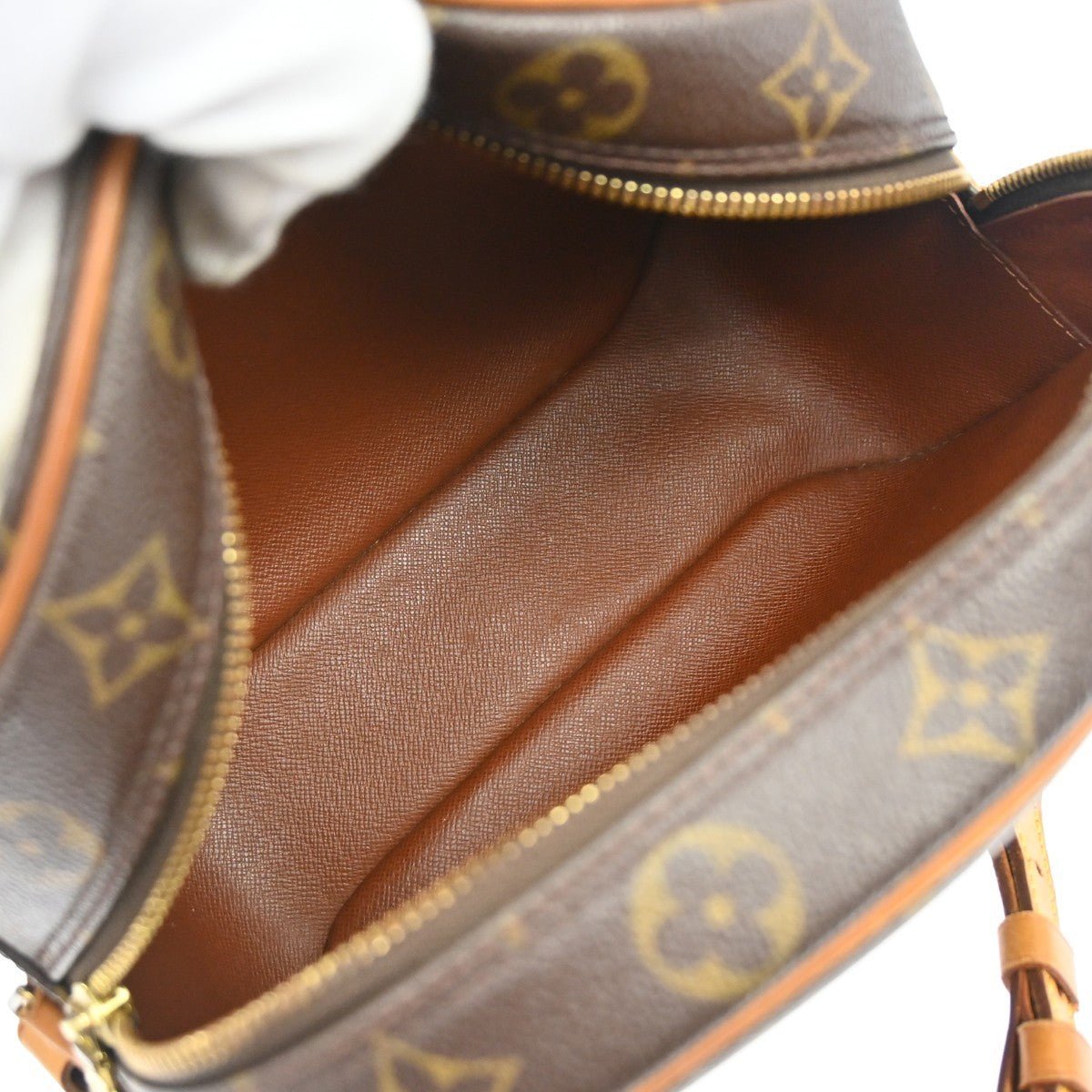 Louis Vuitton Blois - Brandsamsara