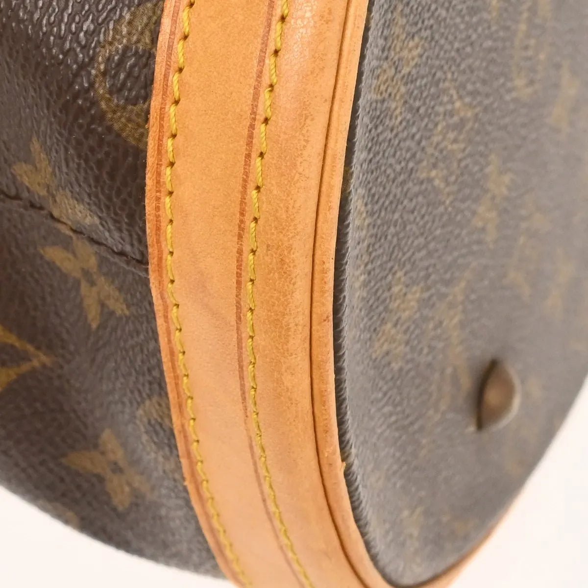 Louis Vuitton Bucket - Brandsamsara