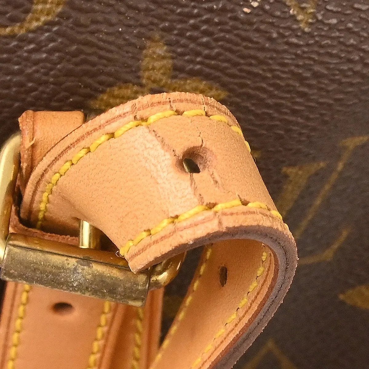 Louis Vuitton Bucket - Brandsamsara