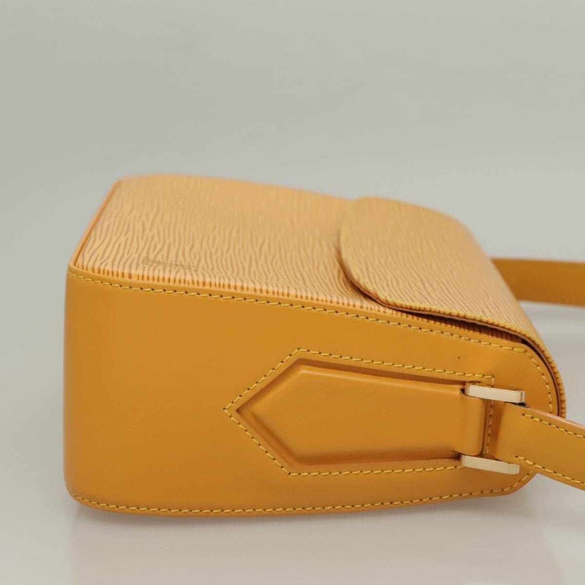 Louis Vuitton Bushi - Brandsamsara
