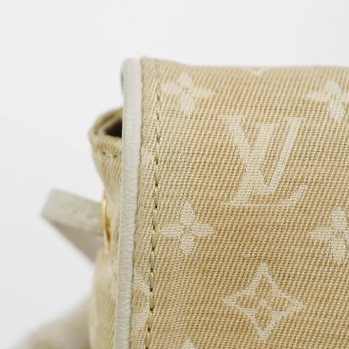 Louis Vuitton Cancun Pochette - Brandsamsara