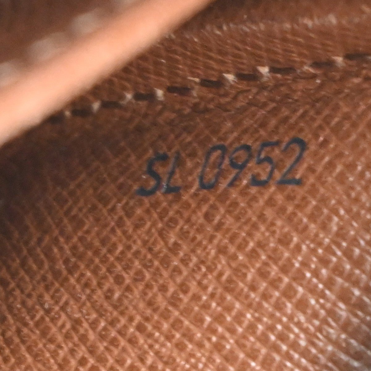 Louis Vuitton Cartouchiere Handbag - Brandsamsara