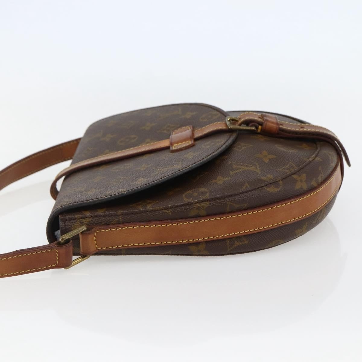 Louis Vuitton Chantilly Handbag - Brandsamsara