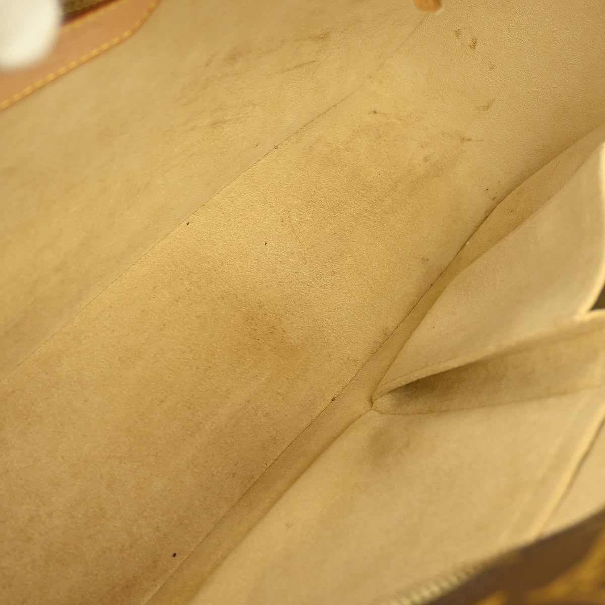 Louis Vuitton Cite Handbag - Brandsamsara