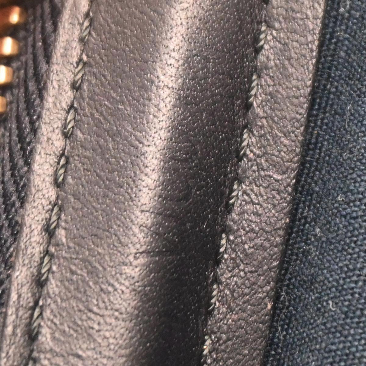 Louis Vuitton Claudine Handbag - Brandsamsara