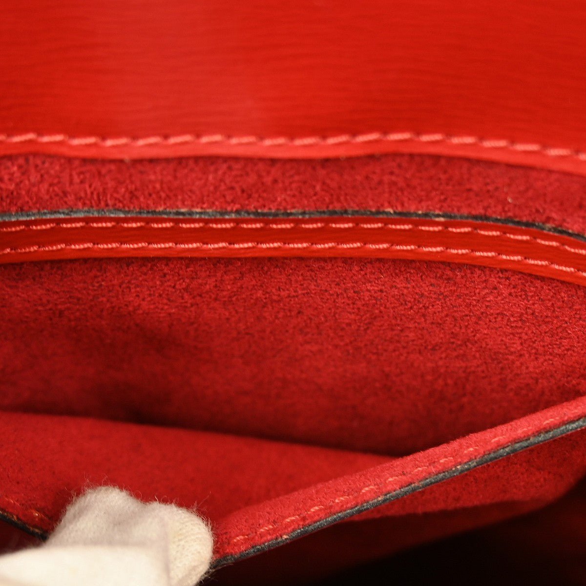 Louis Vuitton Cluny Shoulder Bag - Brandsamsara