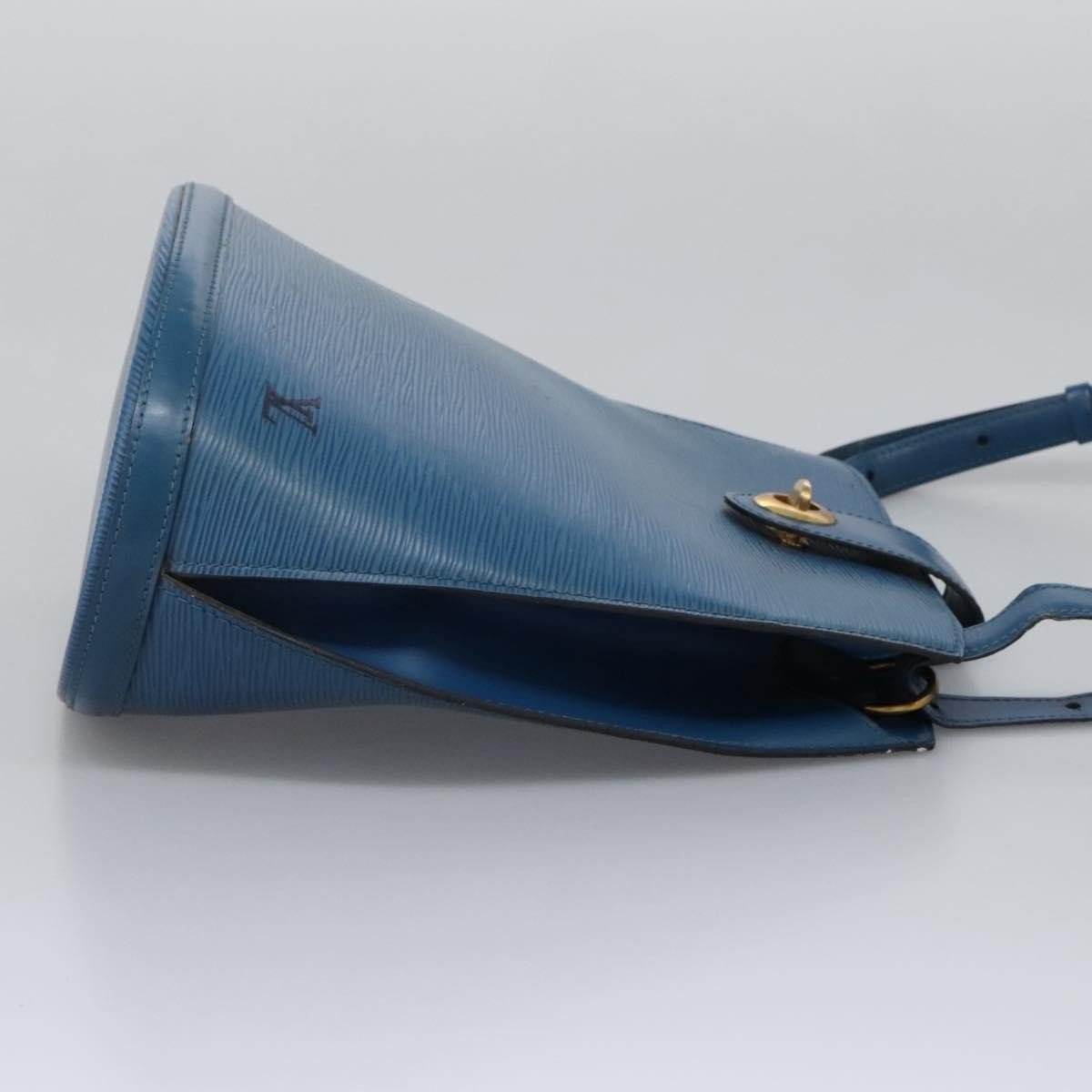 Louis Vuitton Cluny Shoulder Bag - Brandsamsara
