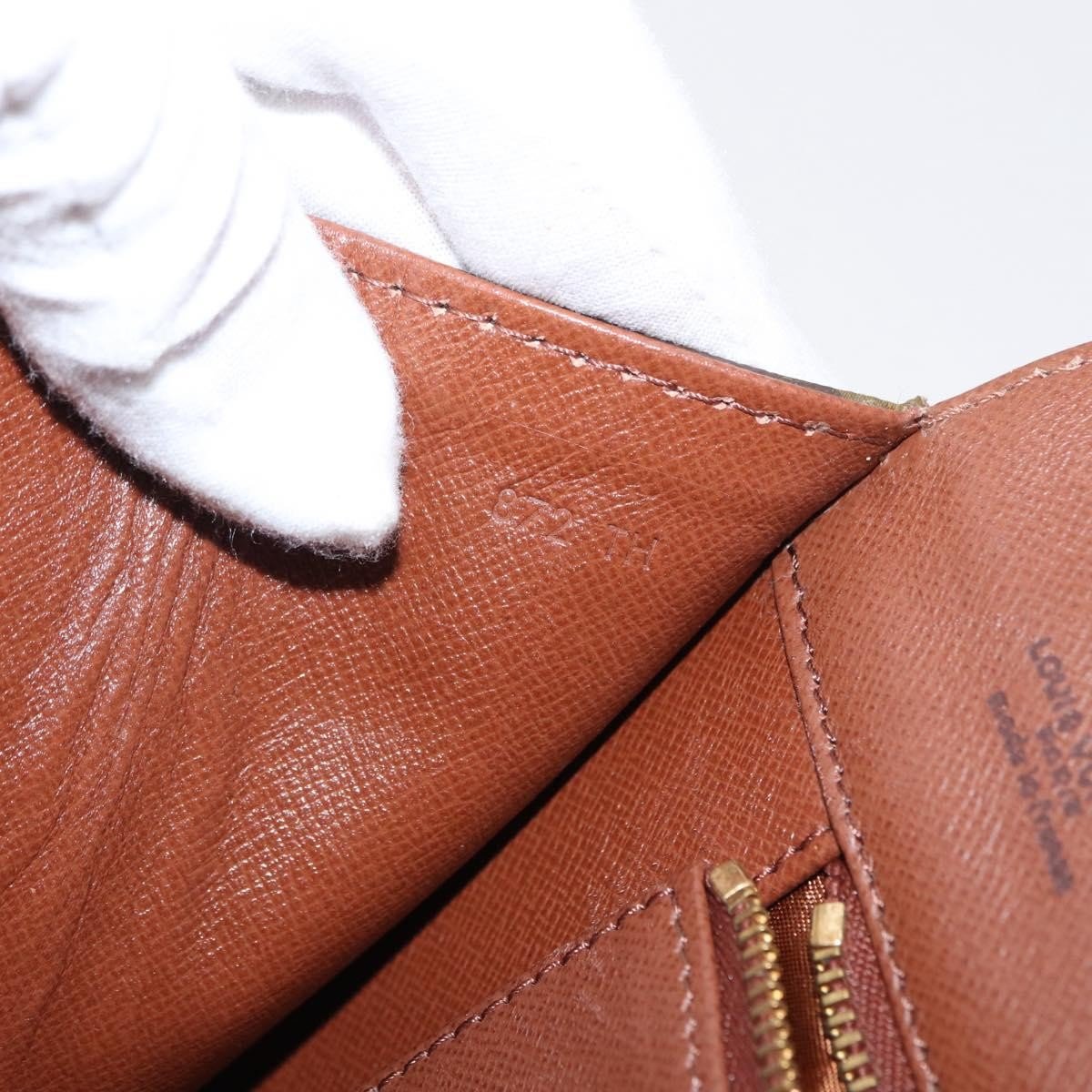 Louis Vuitton Dame Pochette - Brandsamsara