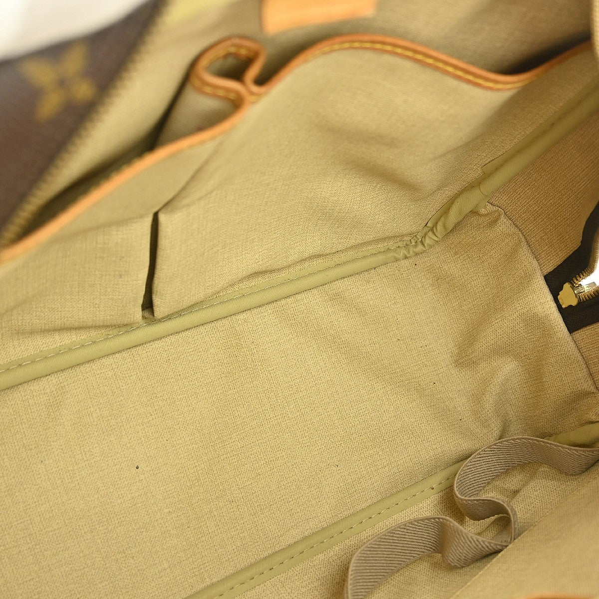 Louis Vuitton Deauville Handbag - Brandsamsara