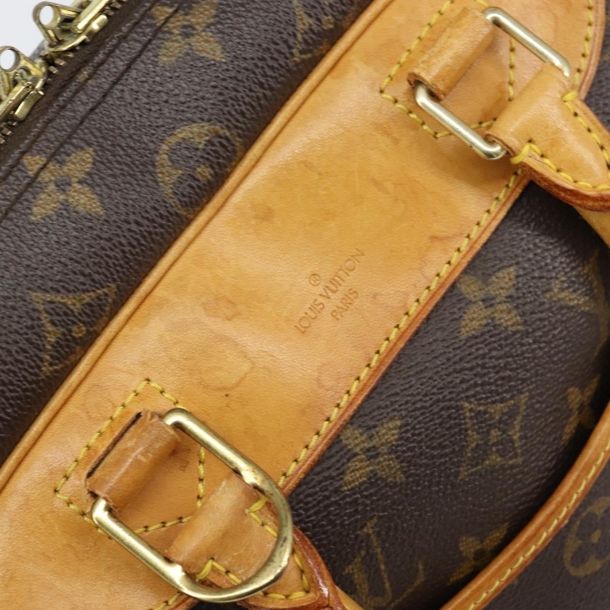 Louis Vuitton Deauville Handbag - Brandsamsara