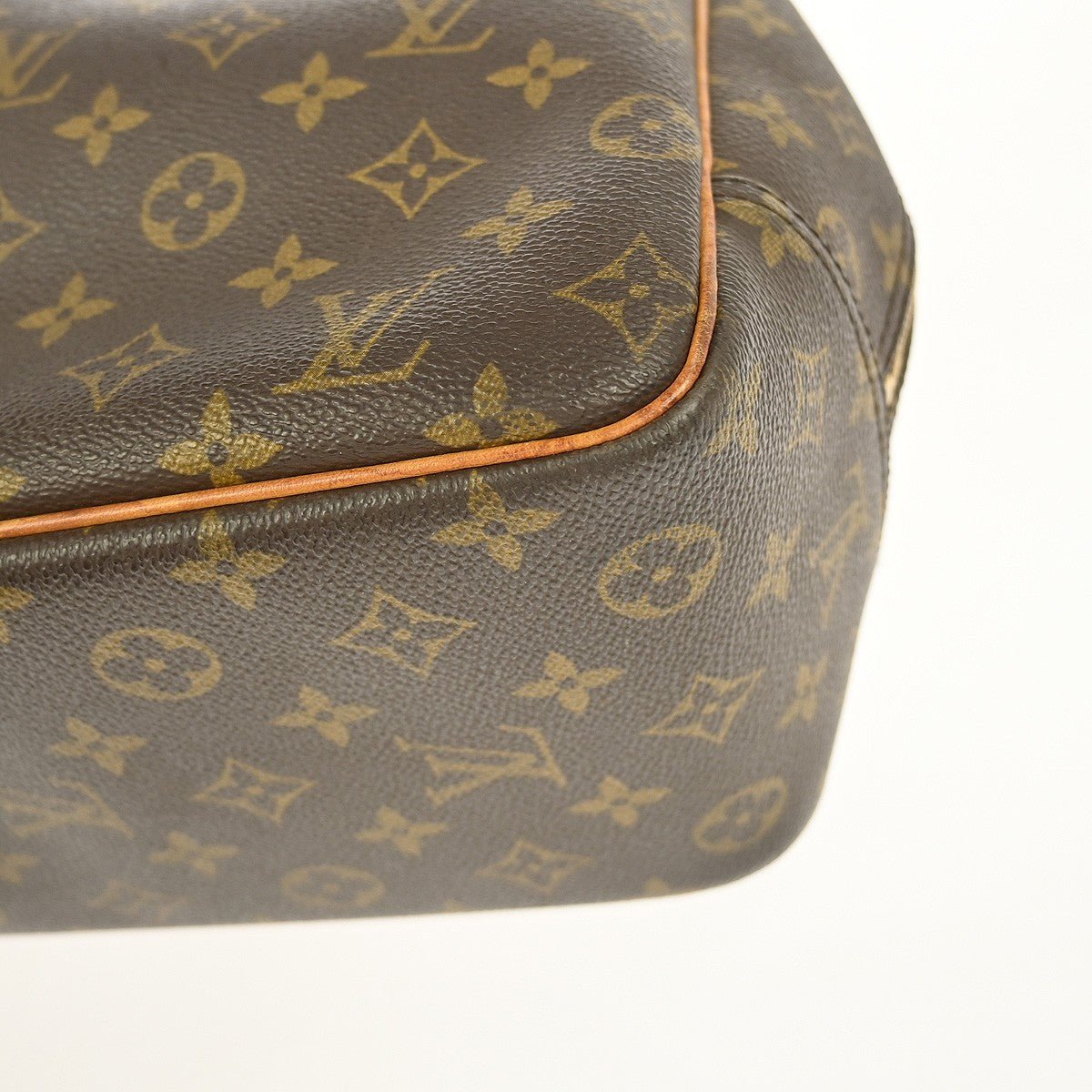 Louis Vuitton Deauville Handbag - Brandsamsara