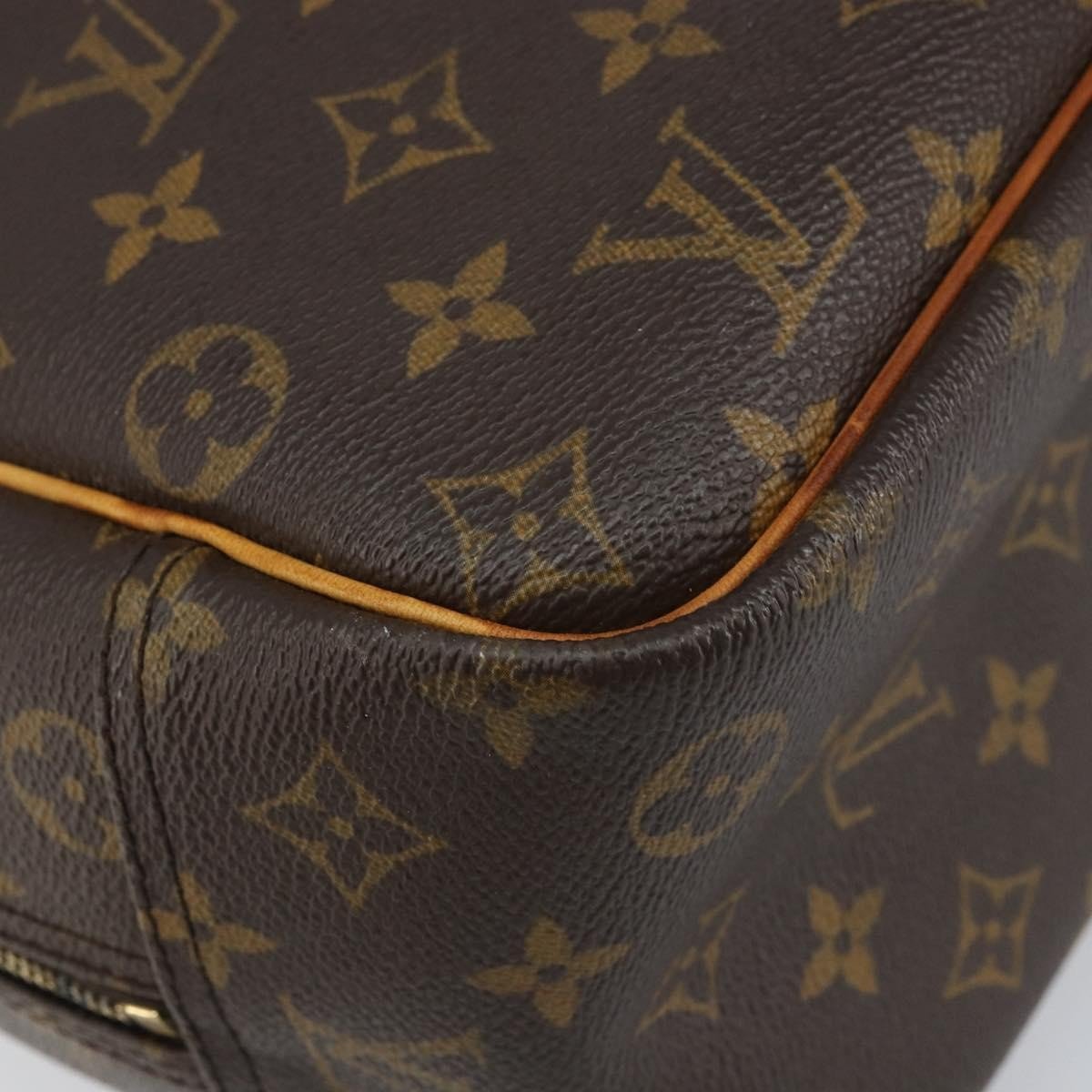 Louis Vuitton Deauville Handbag - Brandsamsara