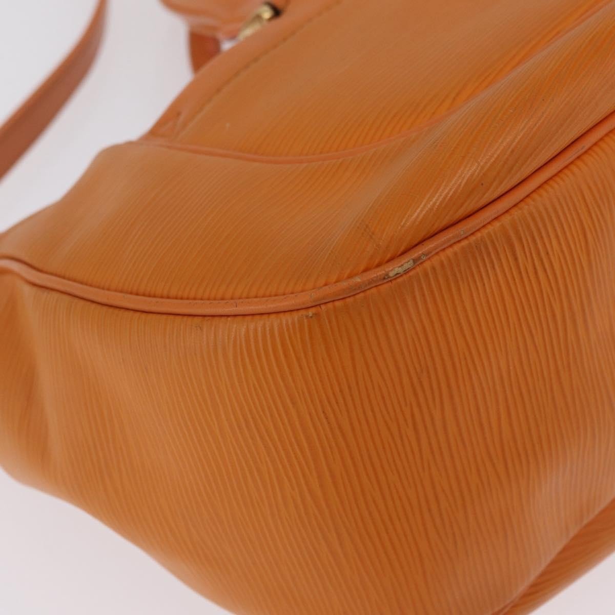 Louis Vuitton Dhanura - Brandsamsara