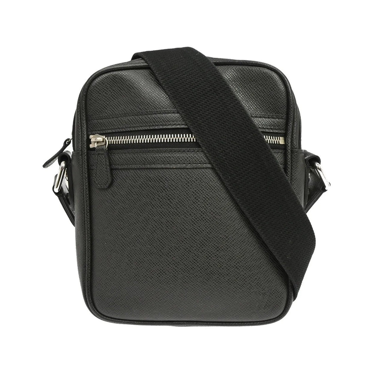 Louis Vuitton Dimitri Messenger Taiga Leather, Black, Leather, Shoulder Bag