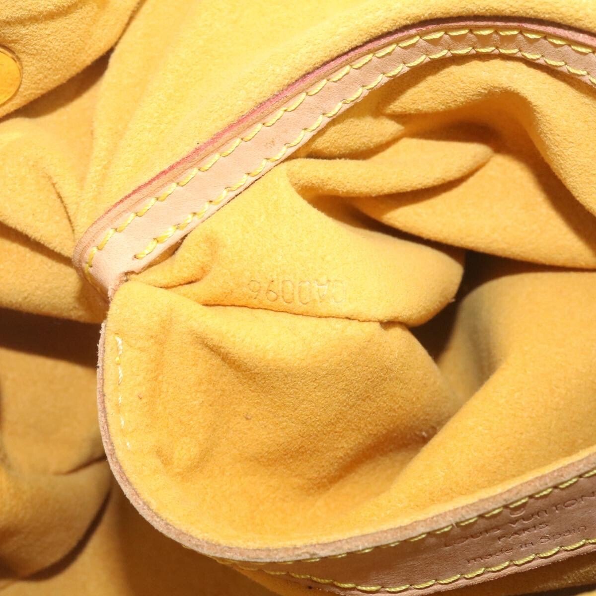 Louis Vuitton Discovery Backpack - Brandsamsara