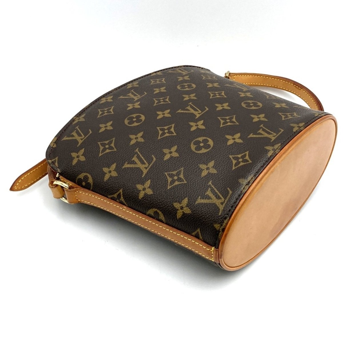 Louis Vuitton Drouot - Brandsamsara