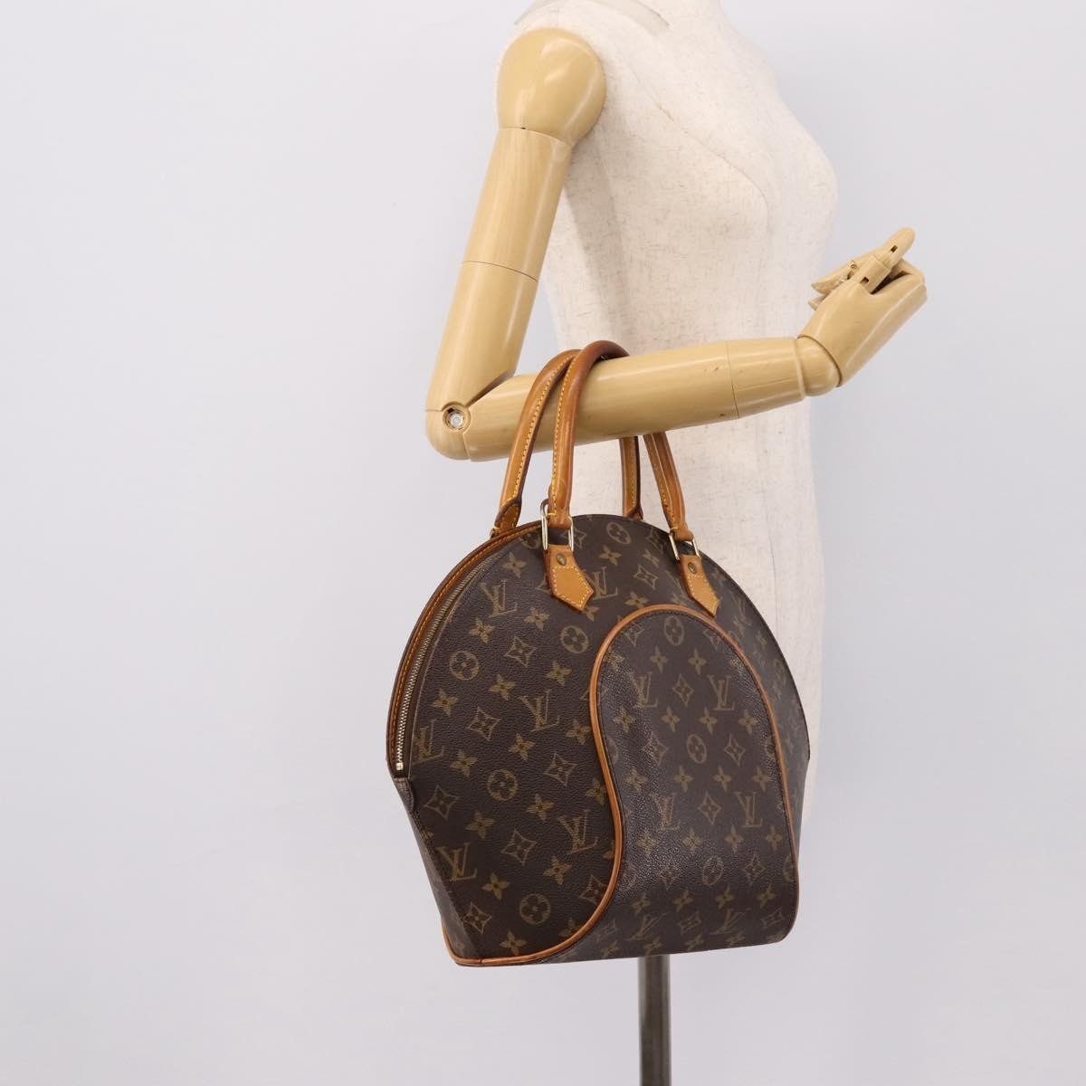 Louis Vuitton Ellipse - Brandsamsara