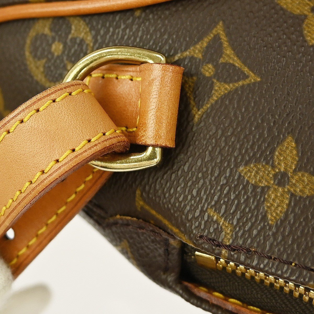 Louis Vuitton Ellipse Backpack - Brandsamsara