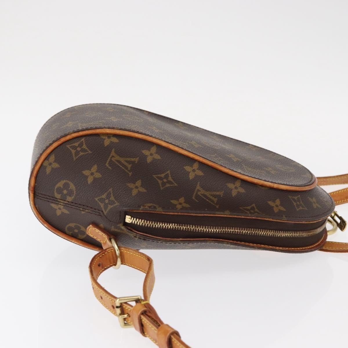 Louis Vuitton Ellipse Backpack - Brandsamsara