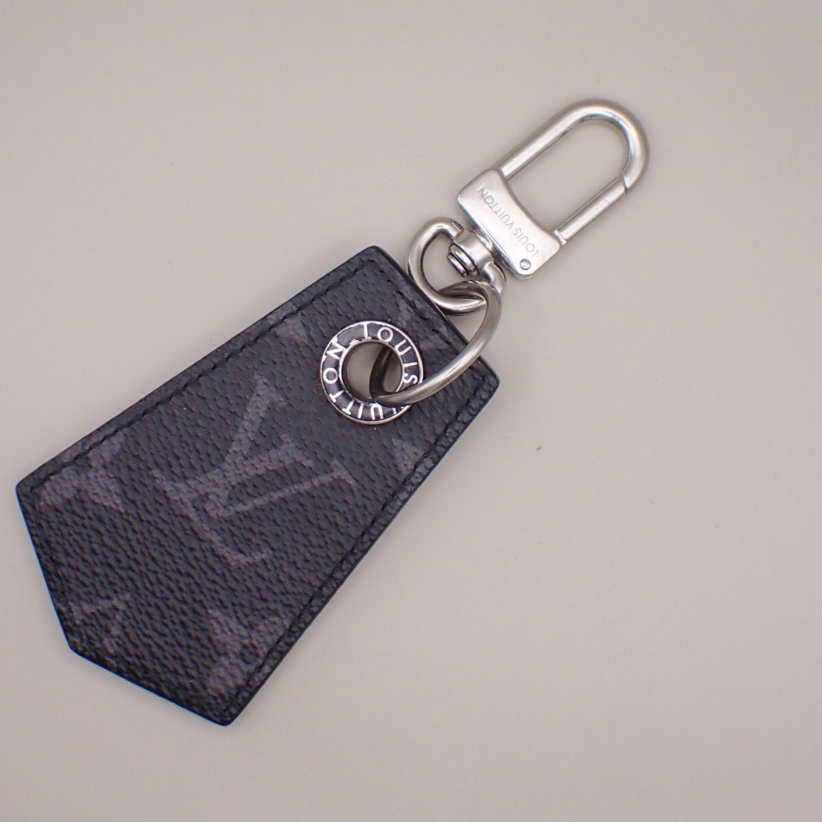 Louis Vuitton Enchappe Key Holder - Brandsamsara