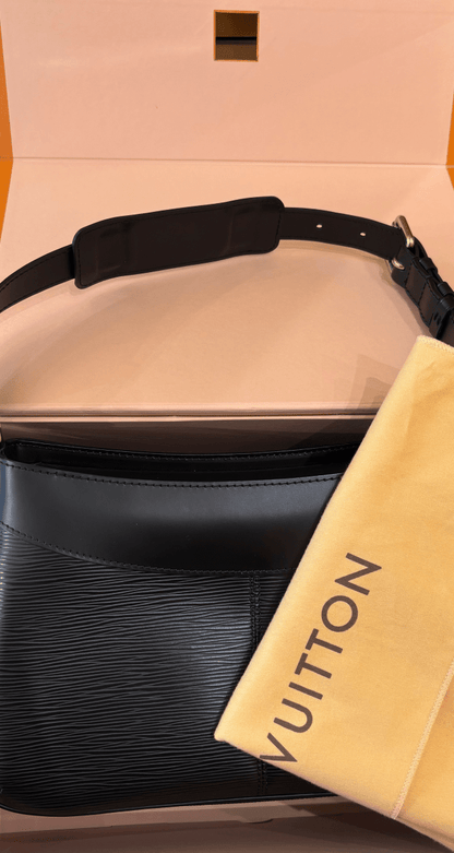 Louis Vuitton Epi Stretch Silver Fizz - Brandsamsara